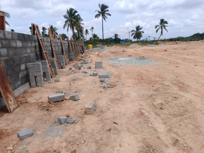 Plot under DC Conversation BBMP Limit and A Khatha in Whitfield